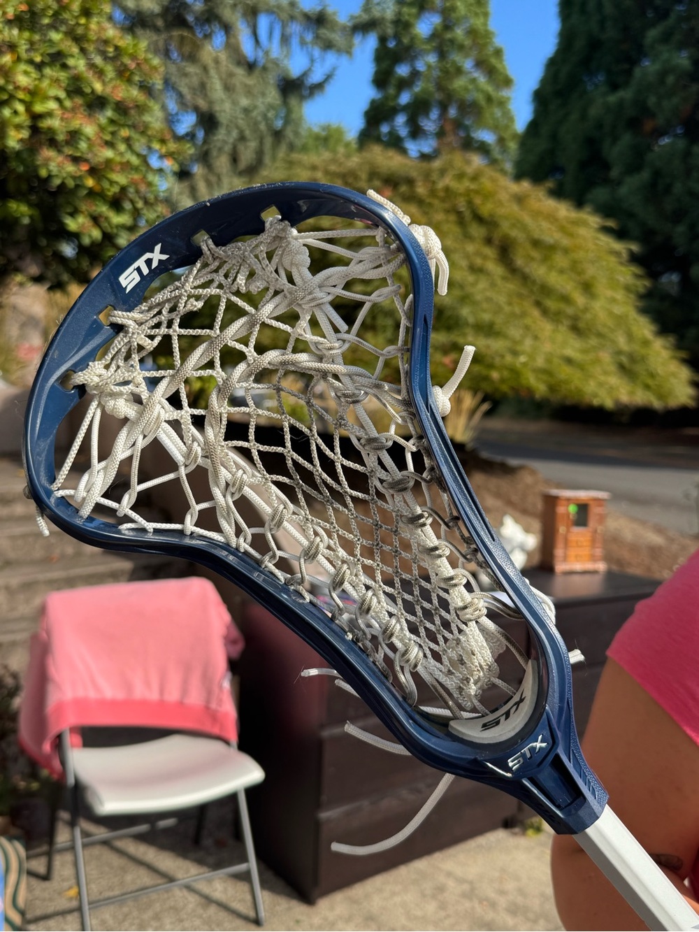 STX women’s crux 400 Blue Lacrosse stick with White Mesh
